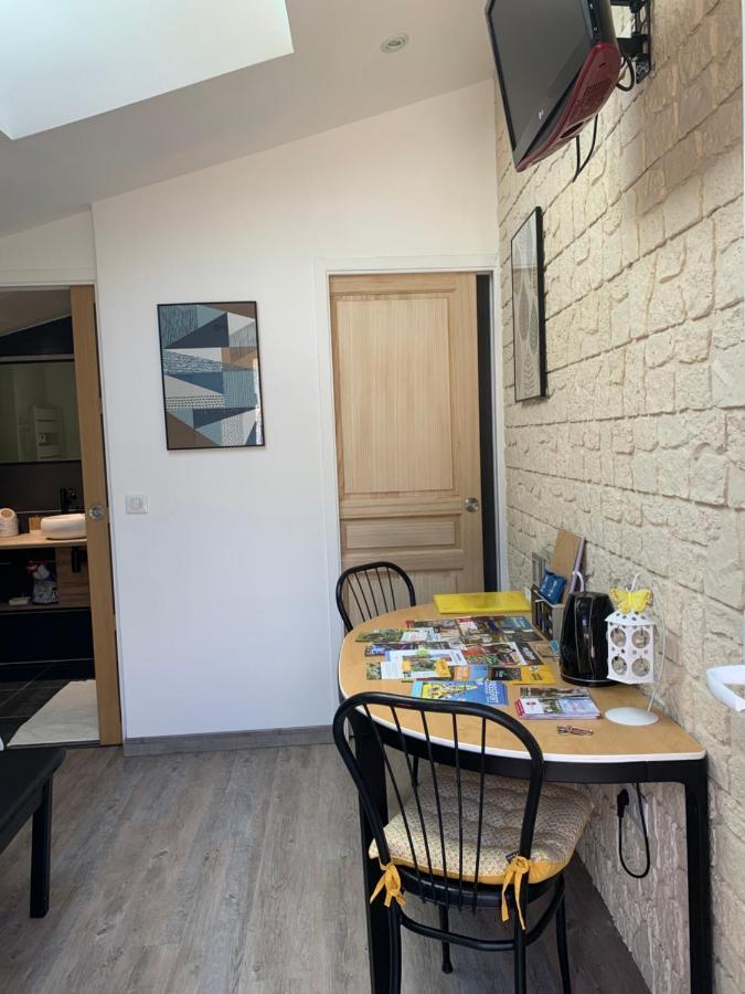 Bed and Breakfast La Basse Monniere Sevremont Exterior foto